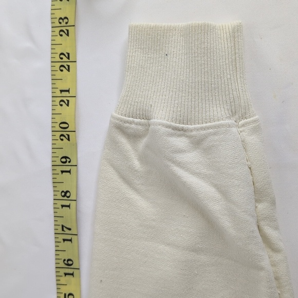 Desert Dreamer Clifford Women's Cream Sweater, Size XS, New - Picture 7 of 8